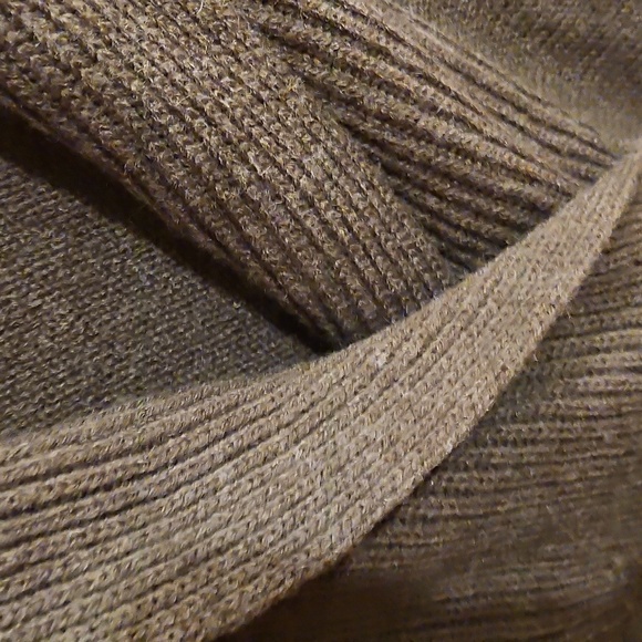 RD Style Poncho Sweater Oversized Sweater - Picture 4 of 11